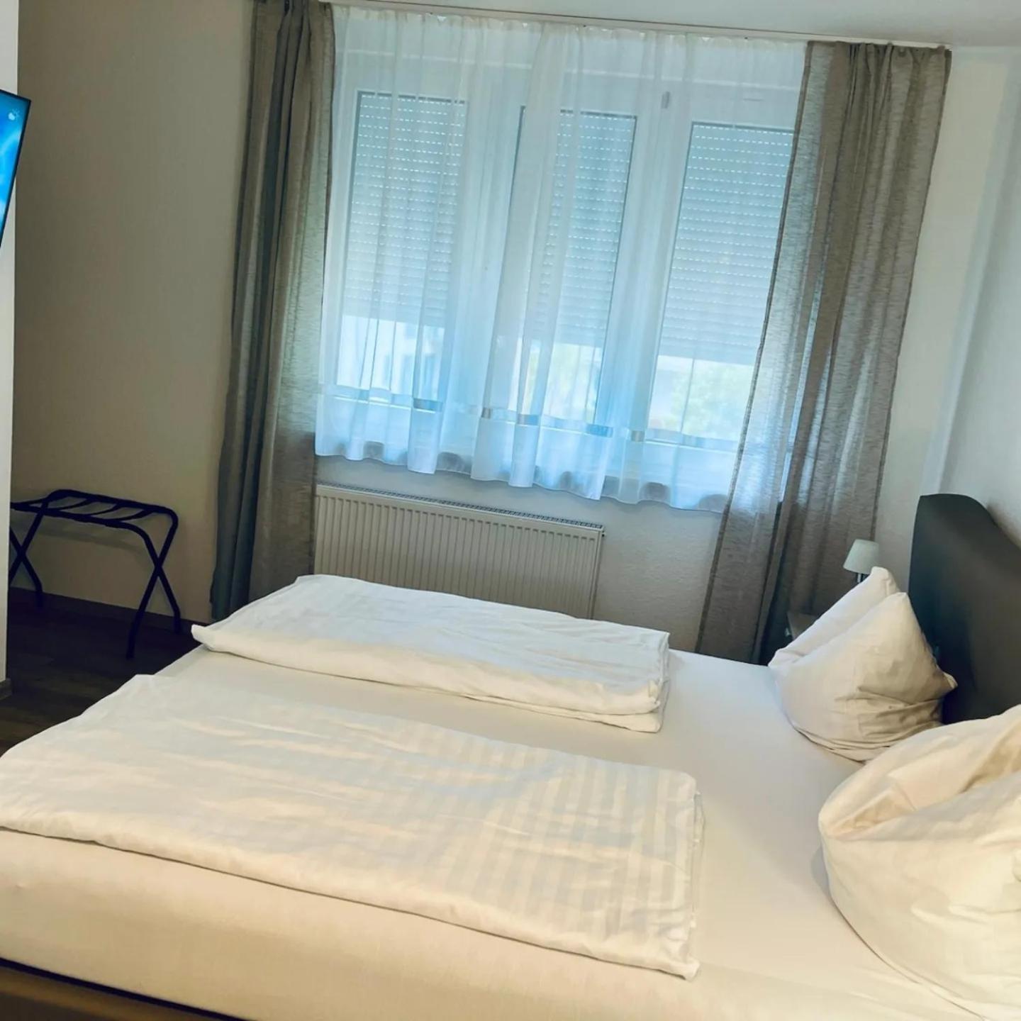 Hotel Pension Wiesenau Salzhausen Eksteriør billede
