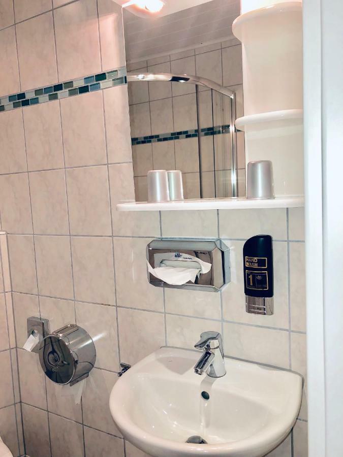 Hotel Pension Wiesenau Salzhausen Eksteriør billede